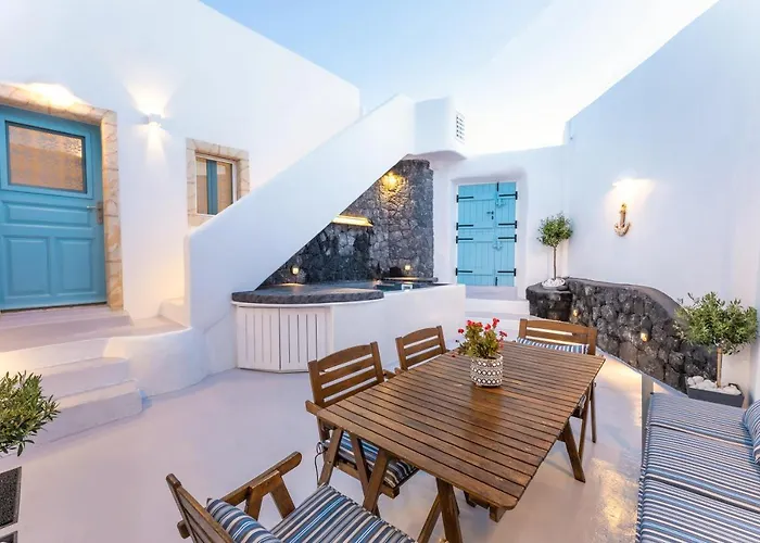 Kalamia Cave House